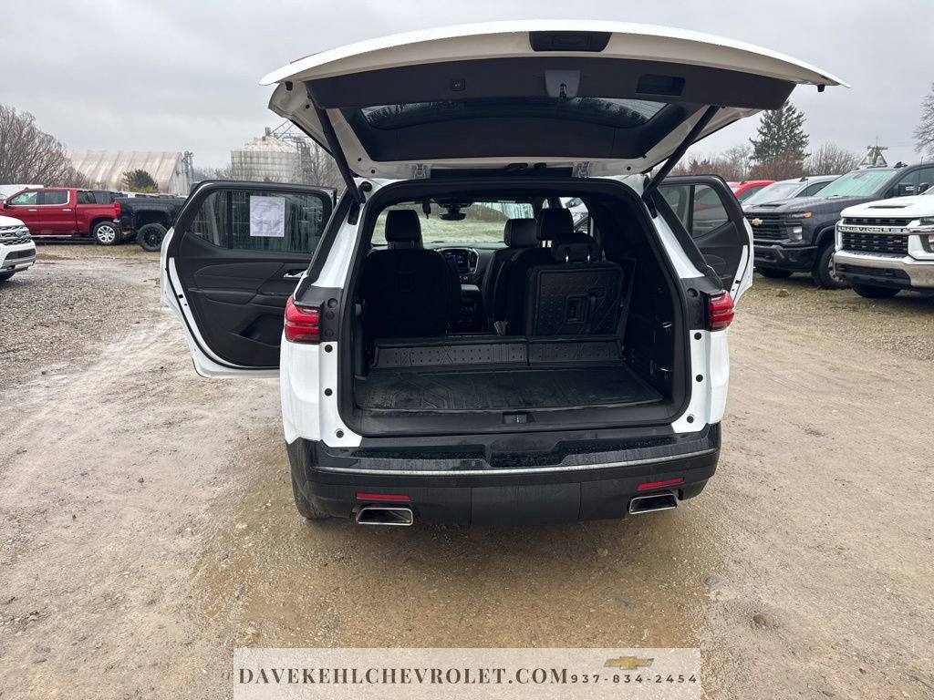 Used 2022 Chevrolet Traverse Premier w/ Redline Edition image 25