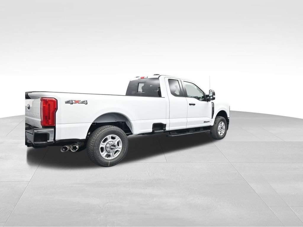 New 2026 Ford F350 XLT image 9