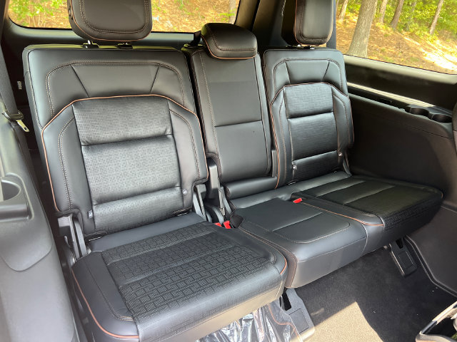New 2027 Lincoln Navigator L Black Label AWD/4WD image 16
