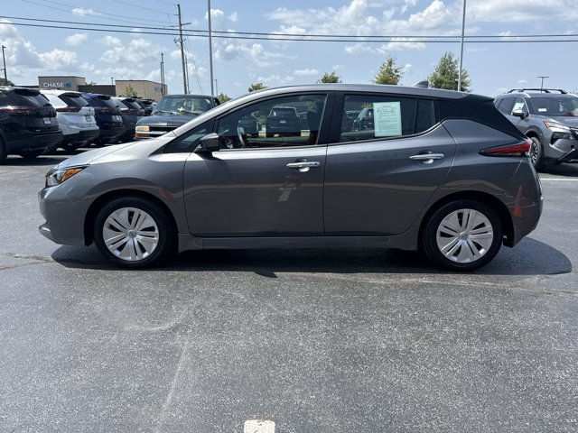 Certified 2025 Nissan Leaf S FWD image 10