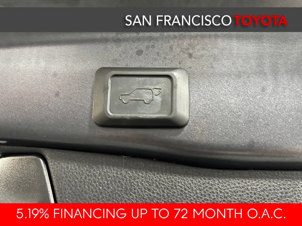 Certified 2021 Toyota RAV4 XLE w/ Convenience Package AWD/4WD image 39
