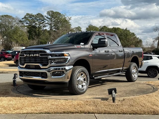 New 2026 RAM 2500 Tradesman AWD/4WD image 3