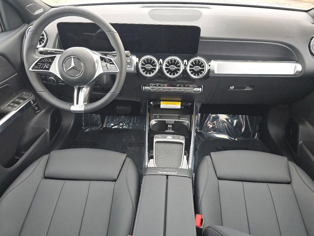 New 2026 Mercedes-Benz GLB 250 4MATIC image 22