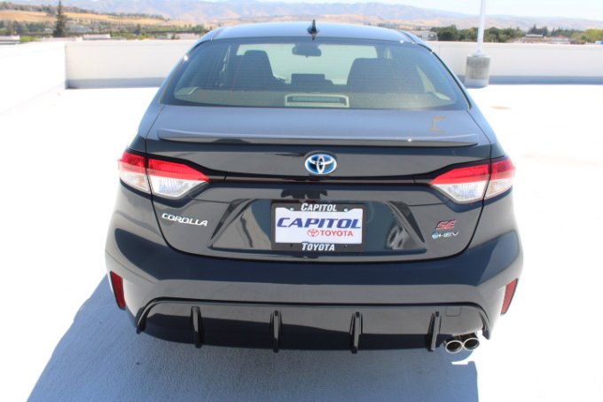 New 2026 Toyota Corolla SE image 4