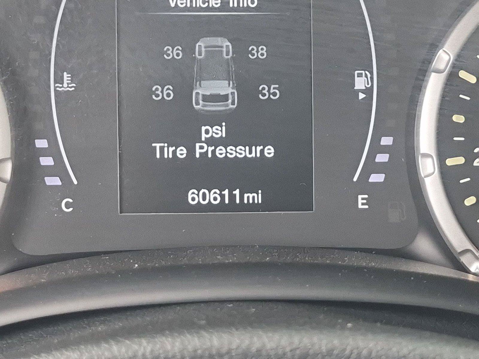 Used 2018 Jeep Renegade Sport w/ Power & Air Group FWD image 22