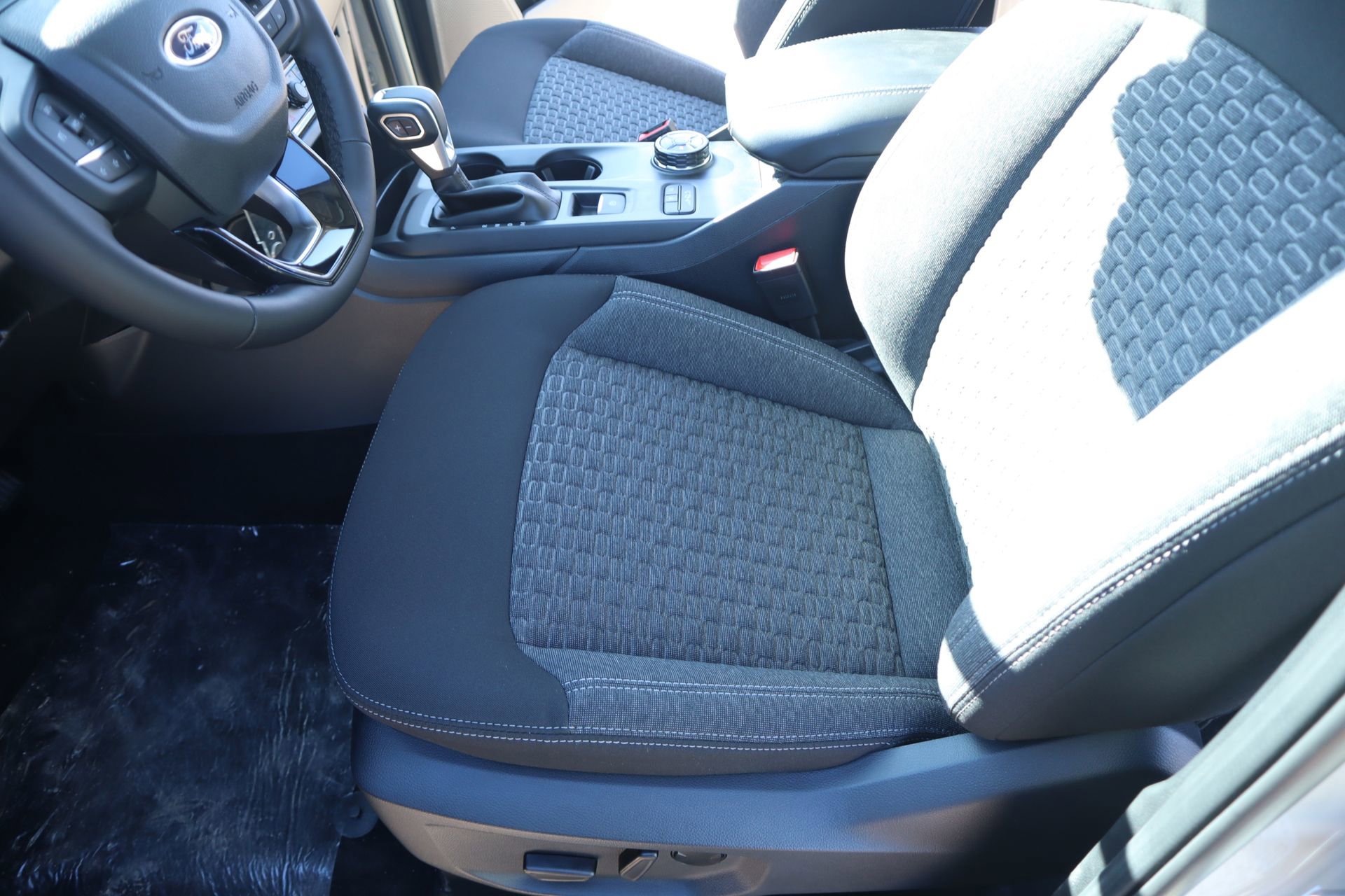 New 2026 Ford Ranger XLT w/ Equipment Group 301A High image 13