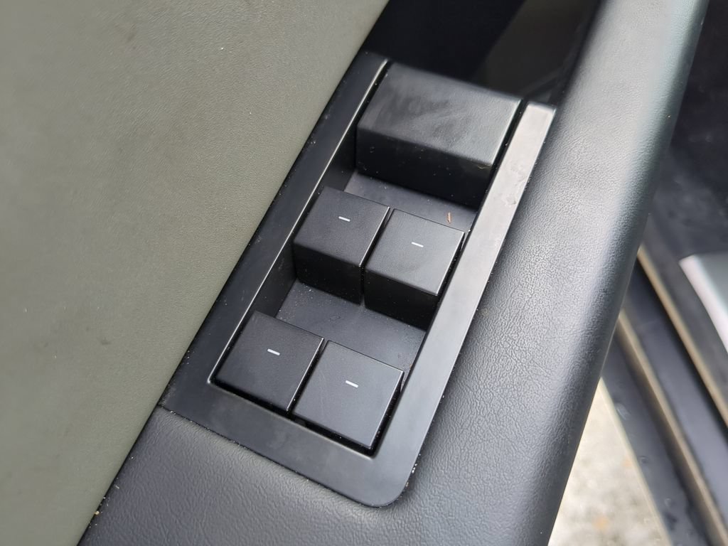 Used 2024 Tesla Cybertruck Cyberbeast AWD/4WD image 17