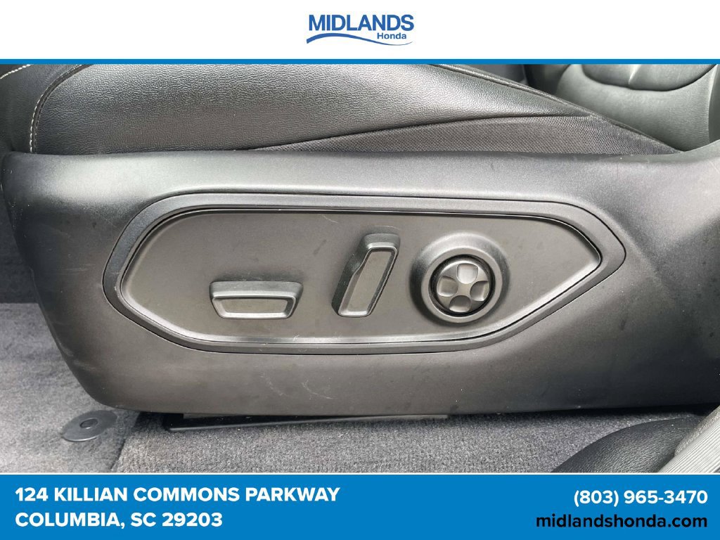 Used 2023 Jeep Grand Cherokee 4WD 4xe image 15