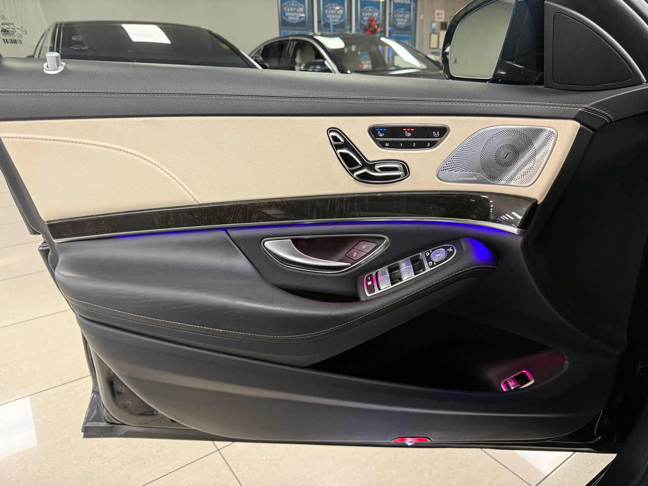 Used 2018 Mercedes-Benz S 560 S560 4MATIC image 9