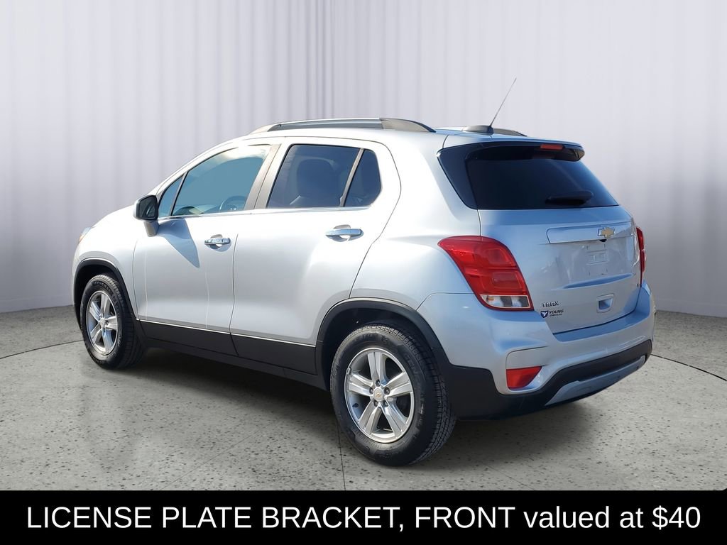 Used 2019 Chevrolet Trax LT w/ LT Convenience Package image 4