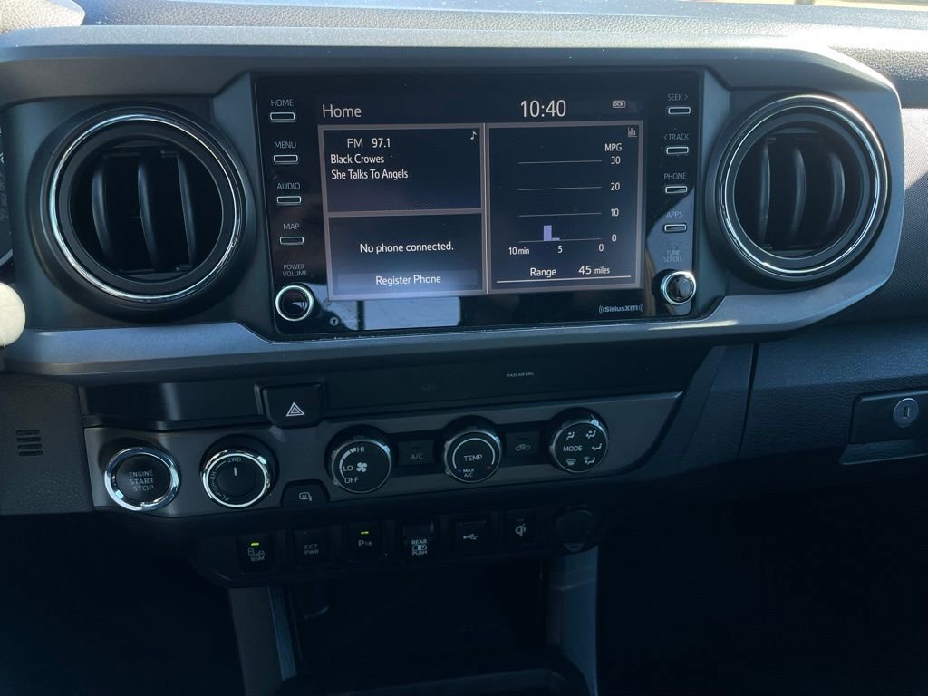 Used 2020 Toyota Tacoma TRD Off-Road w/ Technology Package image 18