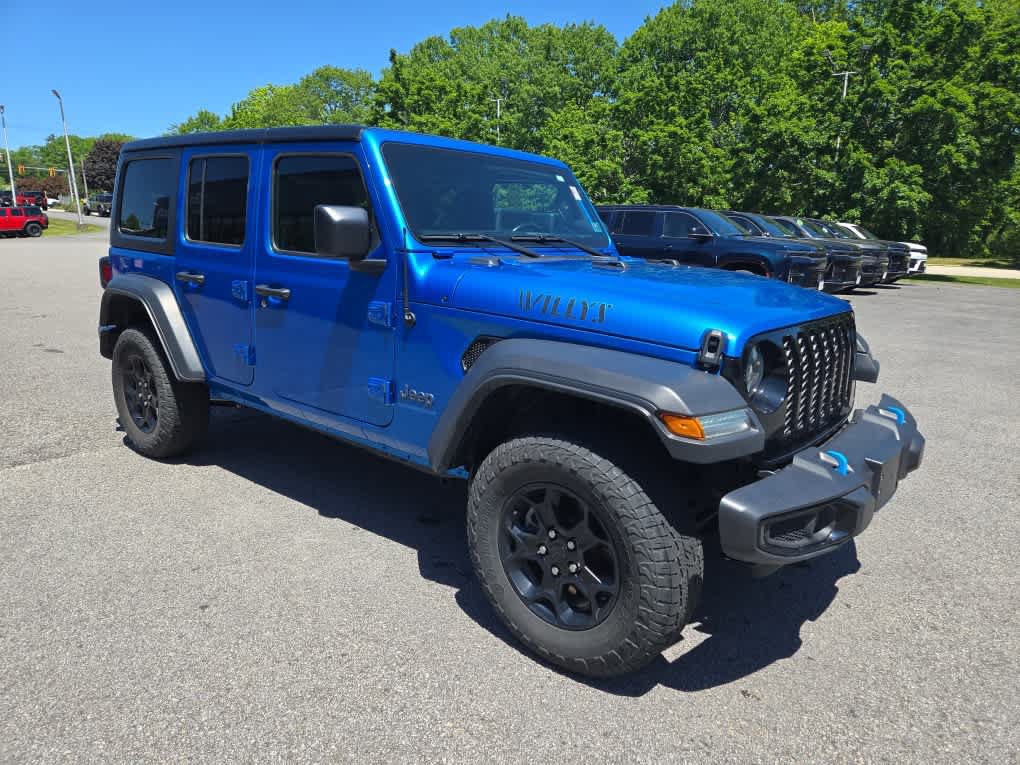 Used 2023 Jeep Wrangler Unlimited w/ Cold Weather Group AWD/4WD image 2