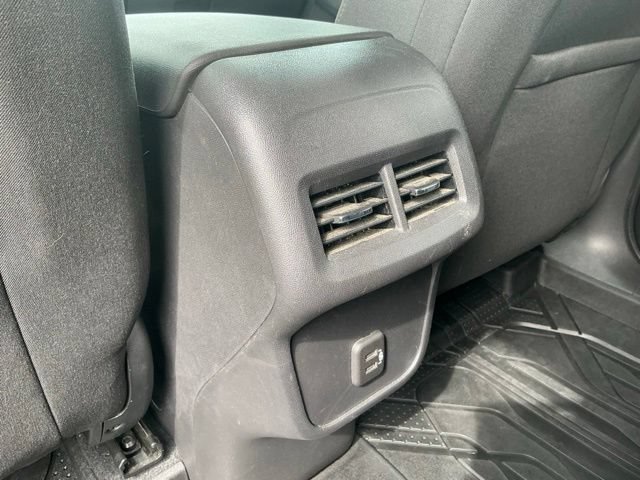 Used 2020 Chevrolet Equinox LT FWD image 35