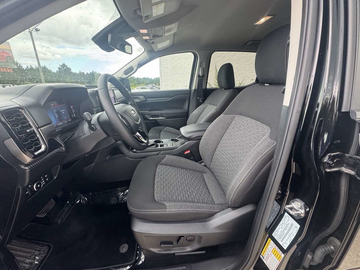 Used 2025 Ford Ranger XLT w/ Equipment Group 301A High RWD image 6