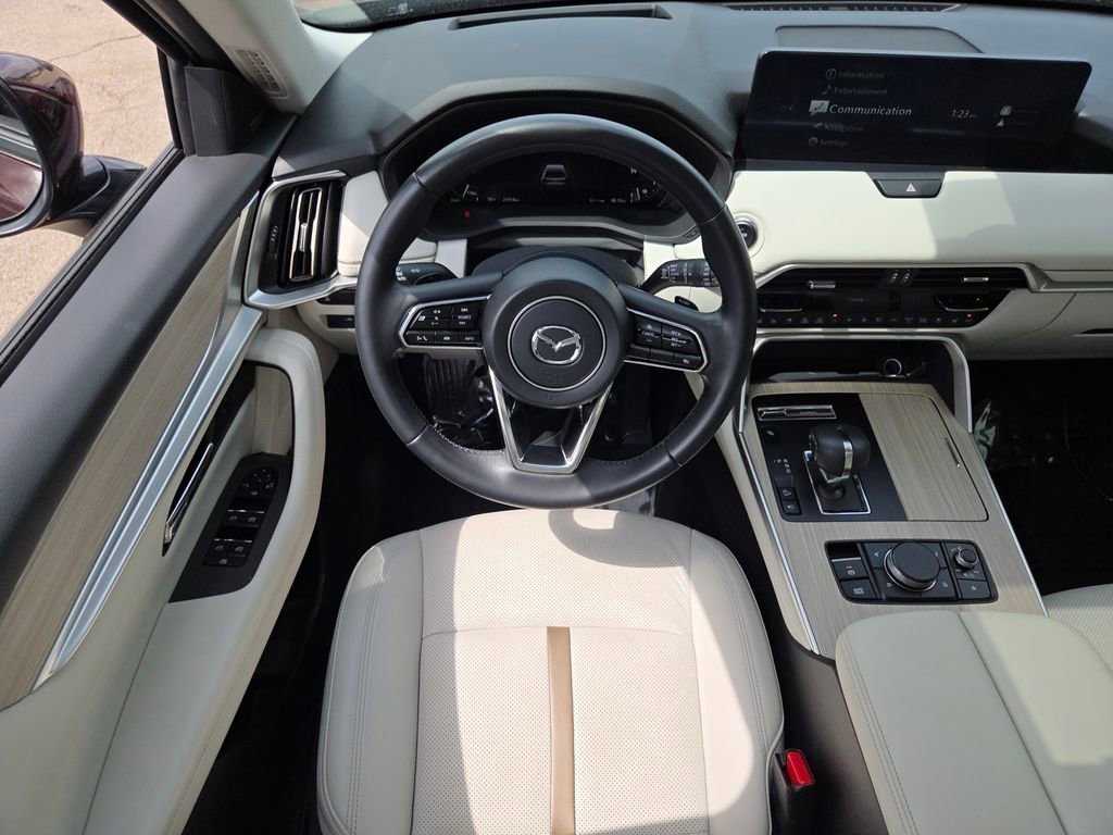 Used 2024 MAZDA CX-90 Plug-In Hybrid w/ Premium Plus image 4