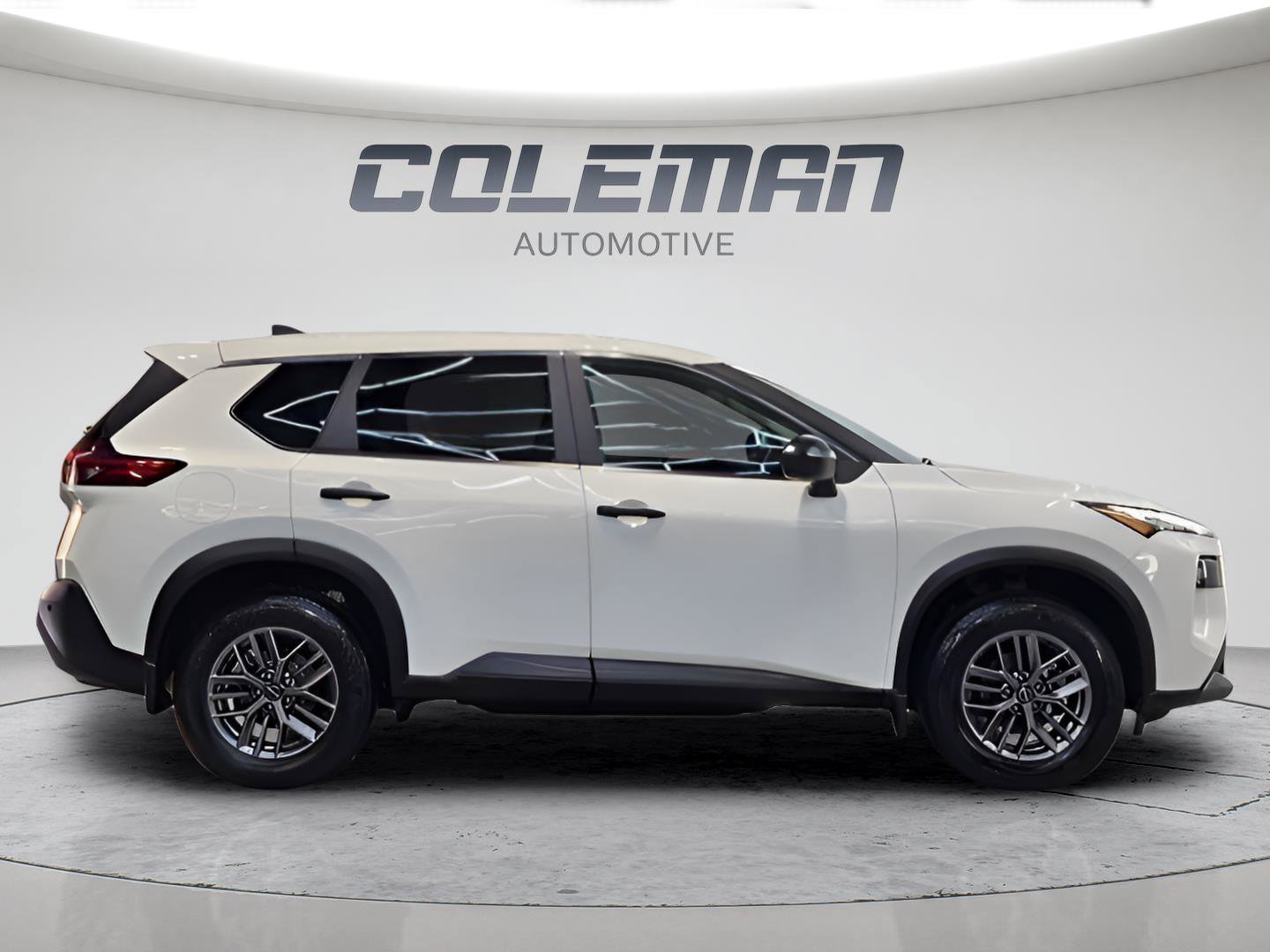 Certified 2023 Nissan Rogue S AWD/4WD image 3