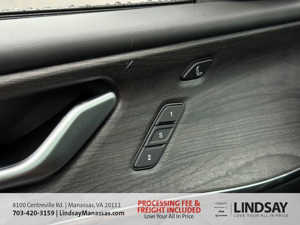 New 2025 Jeep Grand Cherokee Overland w/ Adv Protech Group III image 33