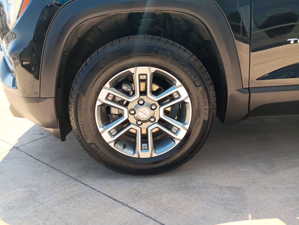Used 2025 GMC Terrain Elevation AWD/4WD image 26