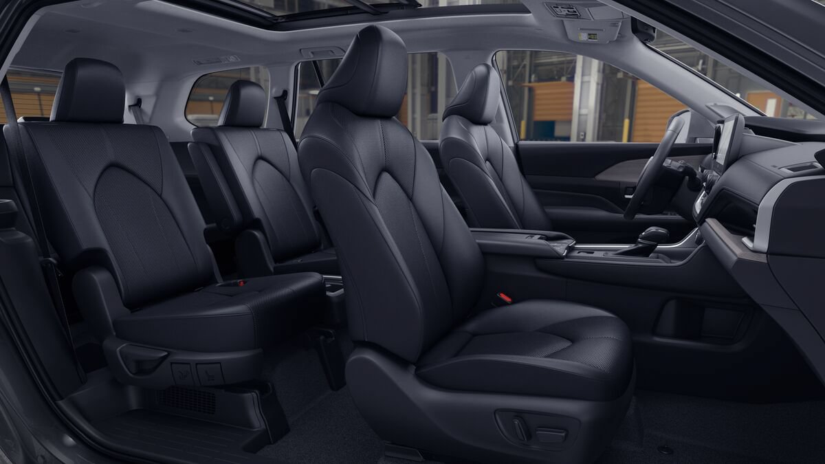 New 2026 Toyota Grand Highlander AWD Hybrid image 20