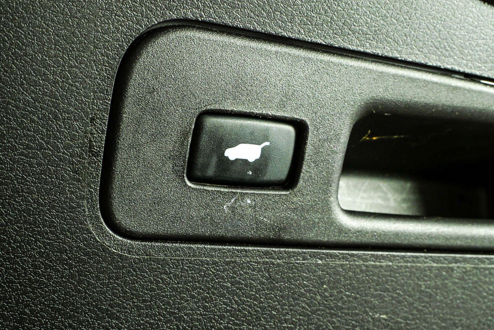Used 2020 Acura MDX FWD image 34