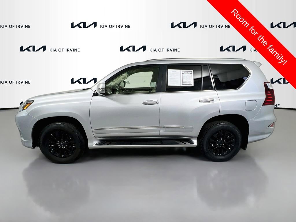 Used 2017 Lexus GX 460 Luxury w/ Preferred Accessory Package AWD/4WD image 4