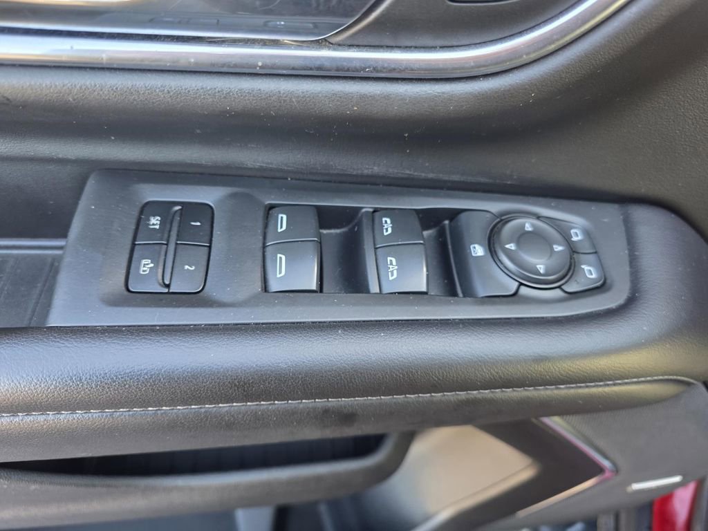 Used 2021 Chevrolet Tahoe Z71 image 12