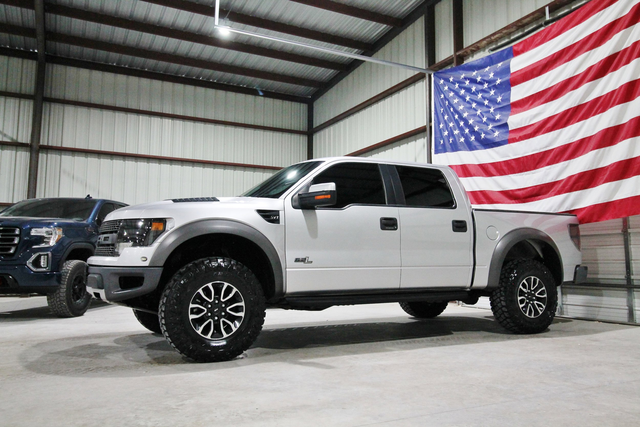Used 2012 Ford F150 Raptor w/ Raptor Luxury Pkg AWD/4WD image 4