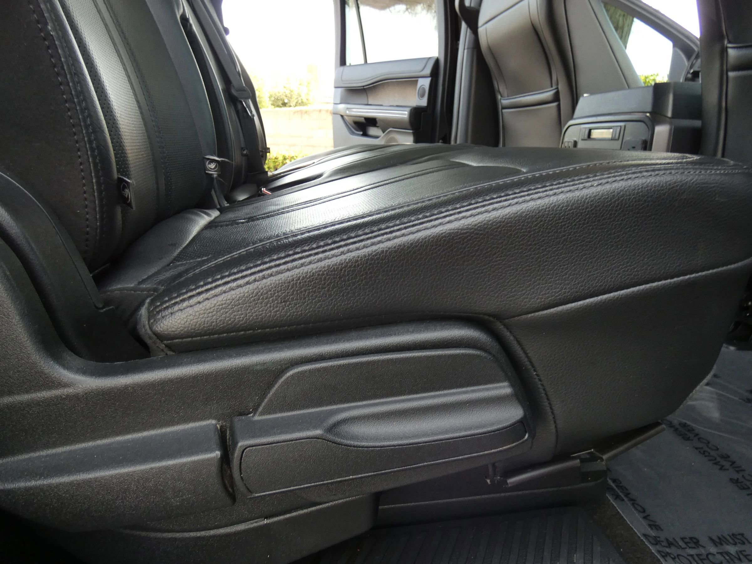 Used 2019 Ford Expedition Max Limited w/ Equipment Group 301A image 39