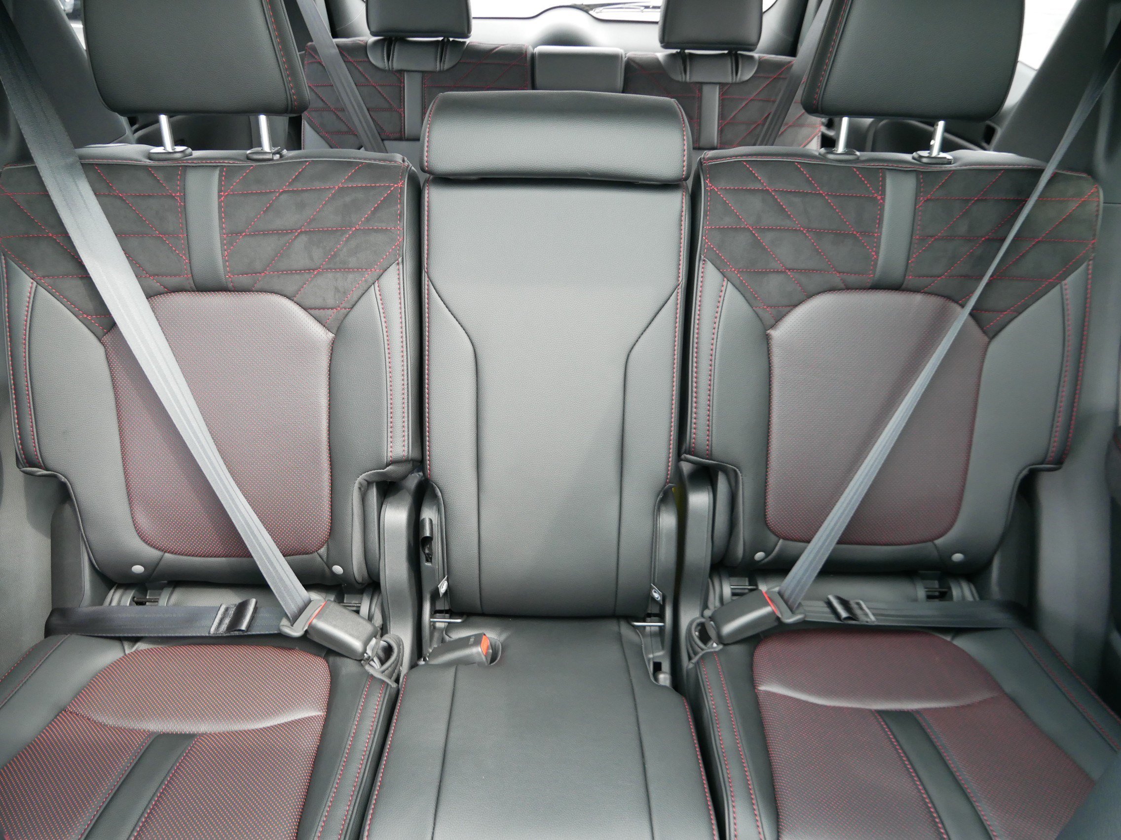 New 2026 Honda Pilot Black Edition image 13
