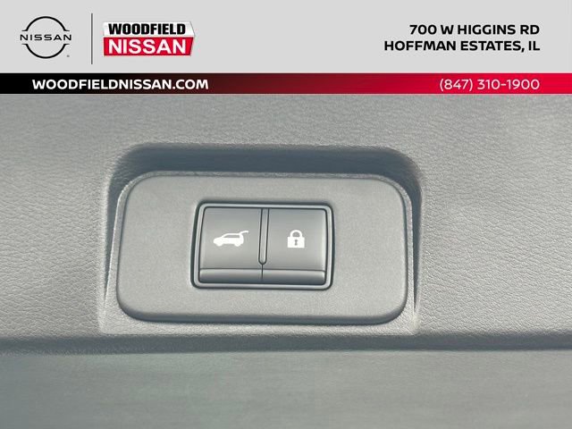 Certified 2025 Nissan Rogue SV image 21