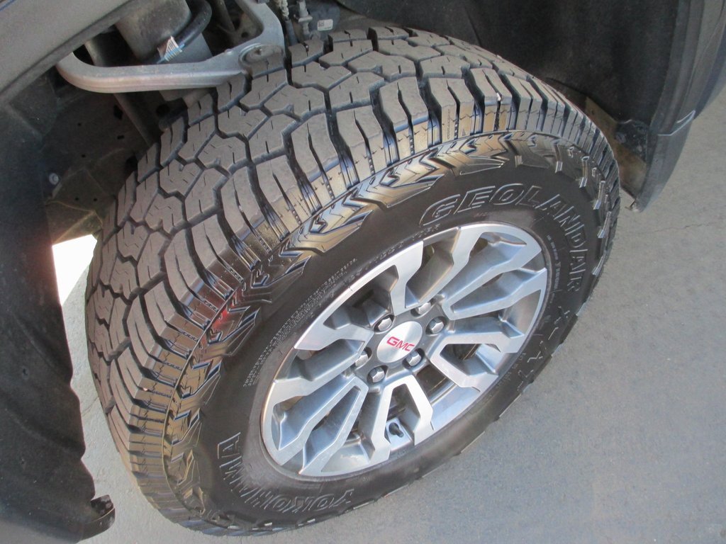 Certified 2022 GMC Sierra 1500 AT4 image 11