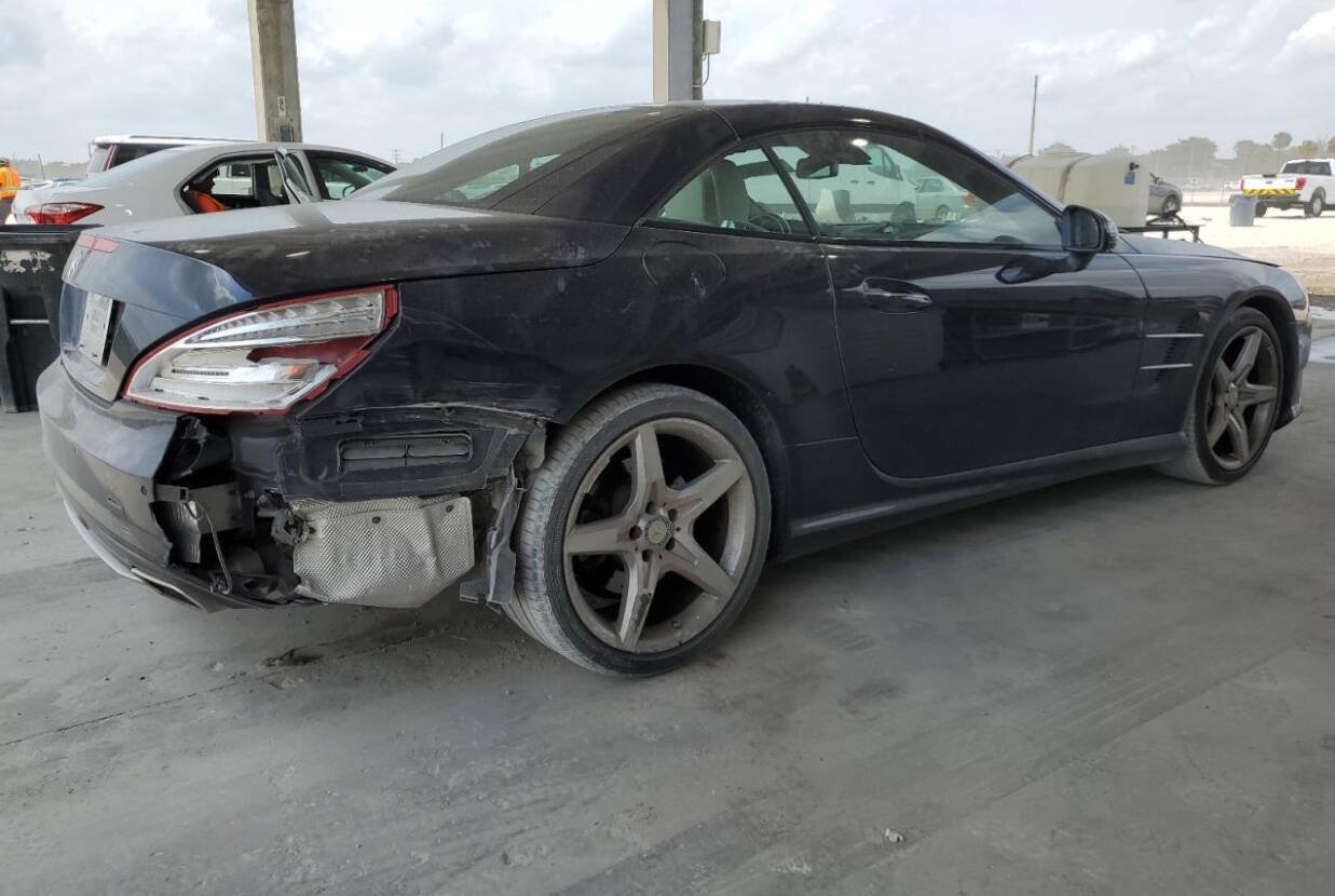 Used 2014 Mercedes-Benz SL 550 image 63