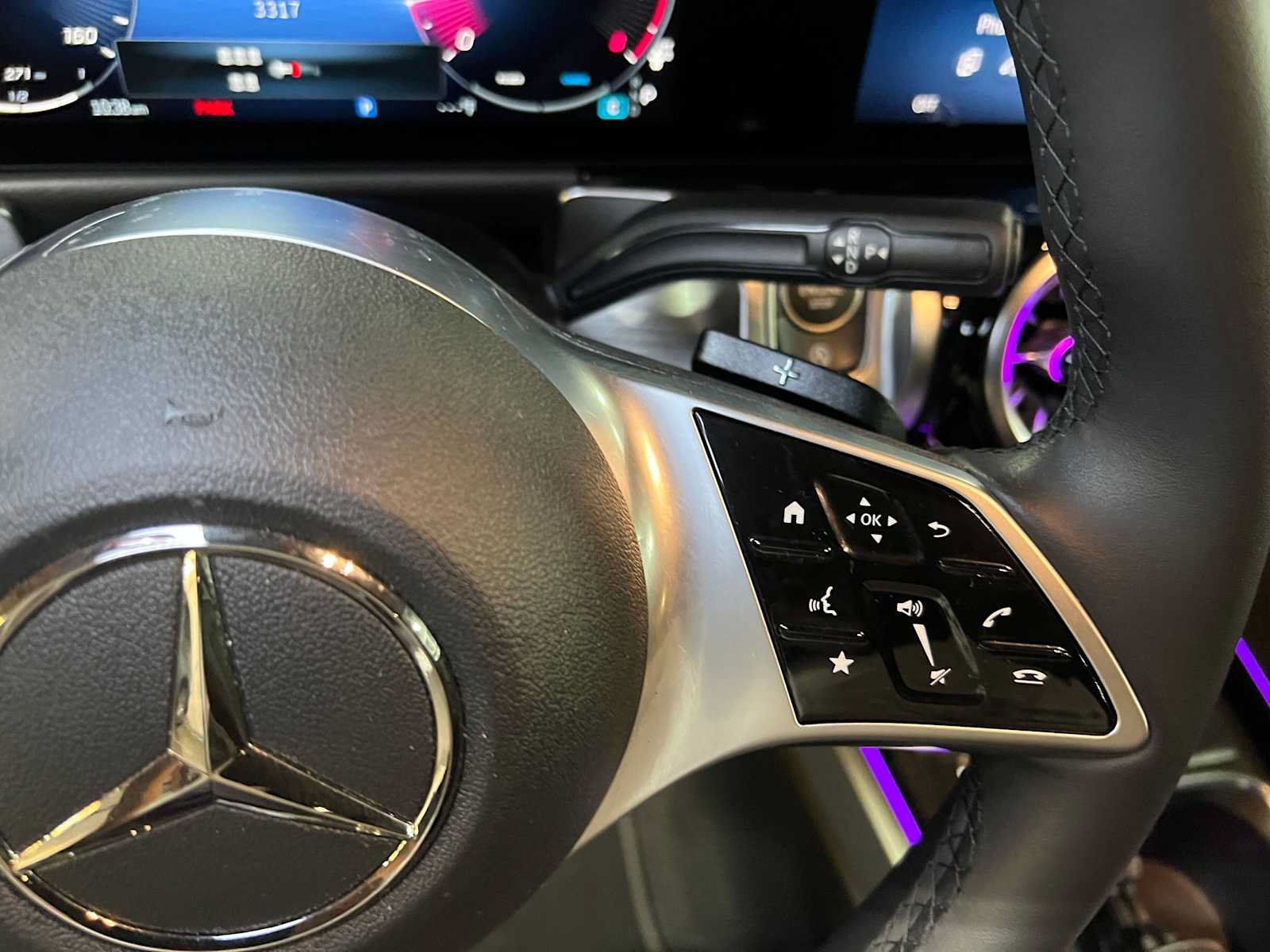 Certified 2026 Mercedes-Benz GLB 250 4MATIC image 30