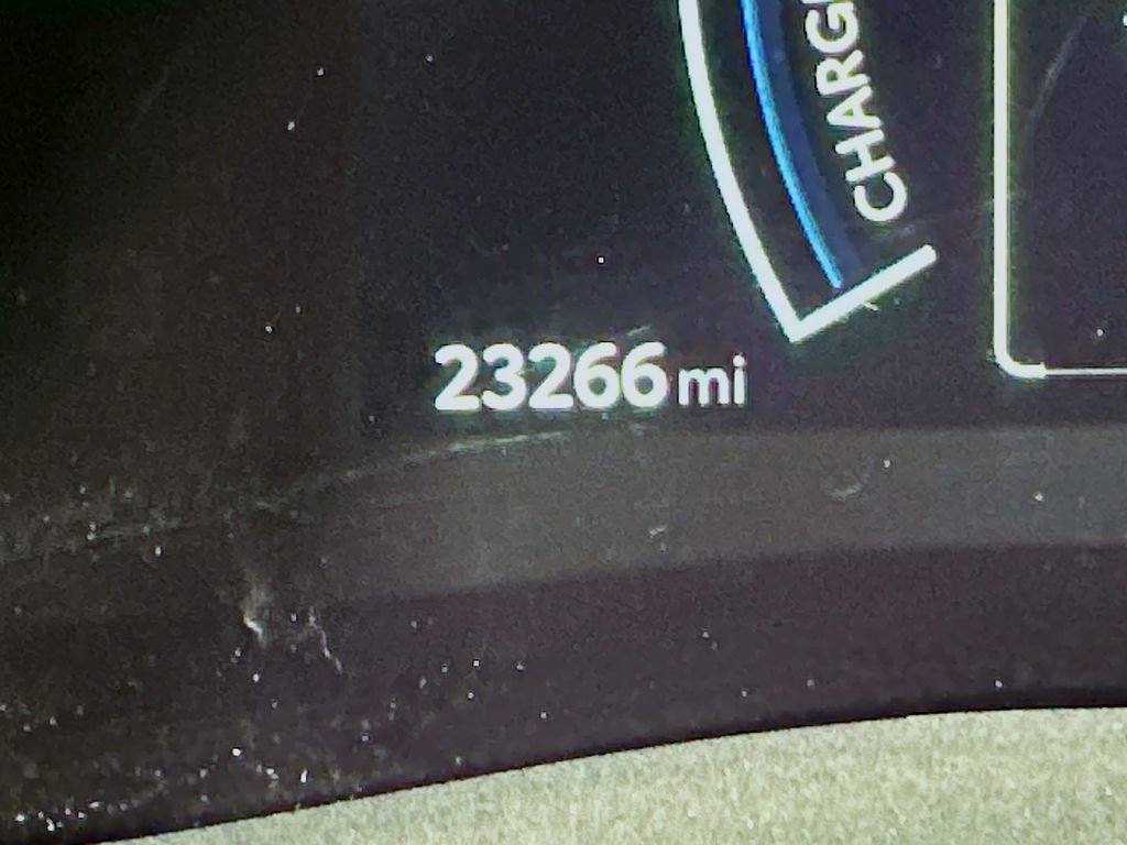 Used 2025 Toyota Camry SE FWD image 32