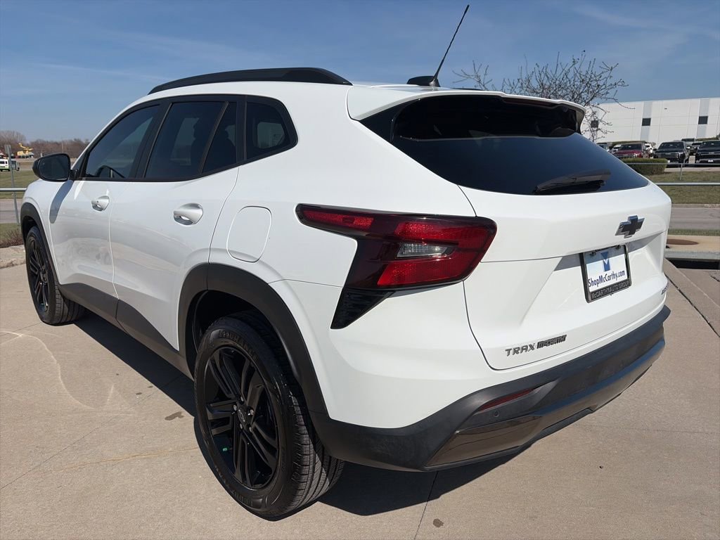 Certified 2025 Chevrolet Trax ACTIV w/ Sunroof Package image 6