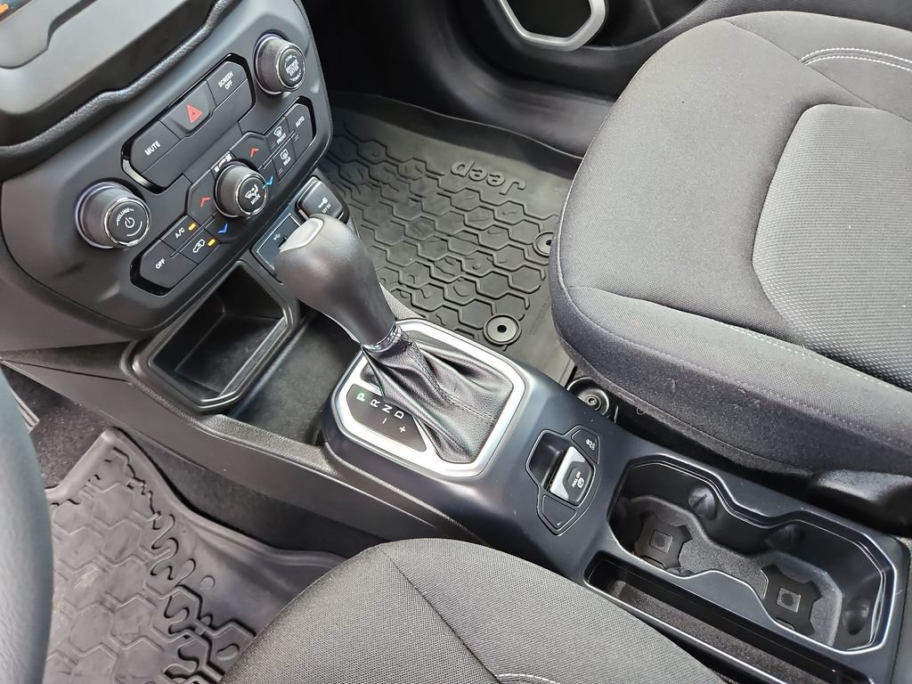 Used 2020 Jeep Renegade Sport FWD image 19