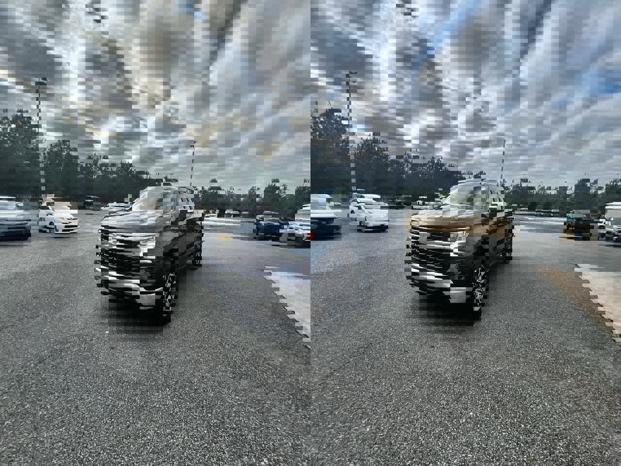 Used 2023 Chevrolet Silverado 1500 LT image 1