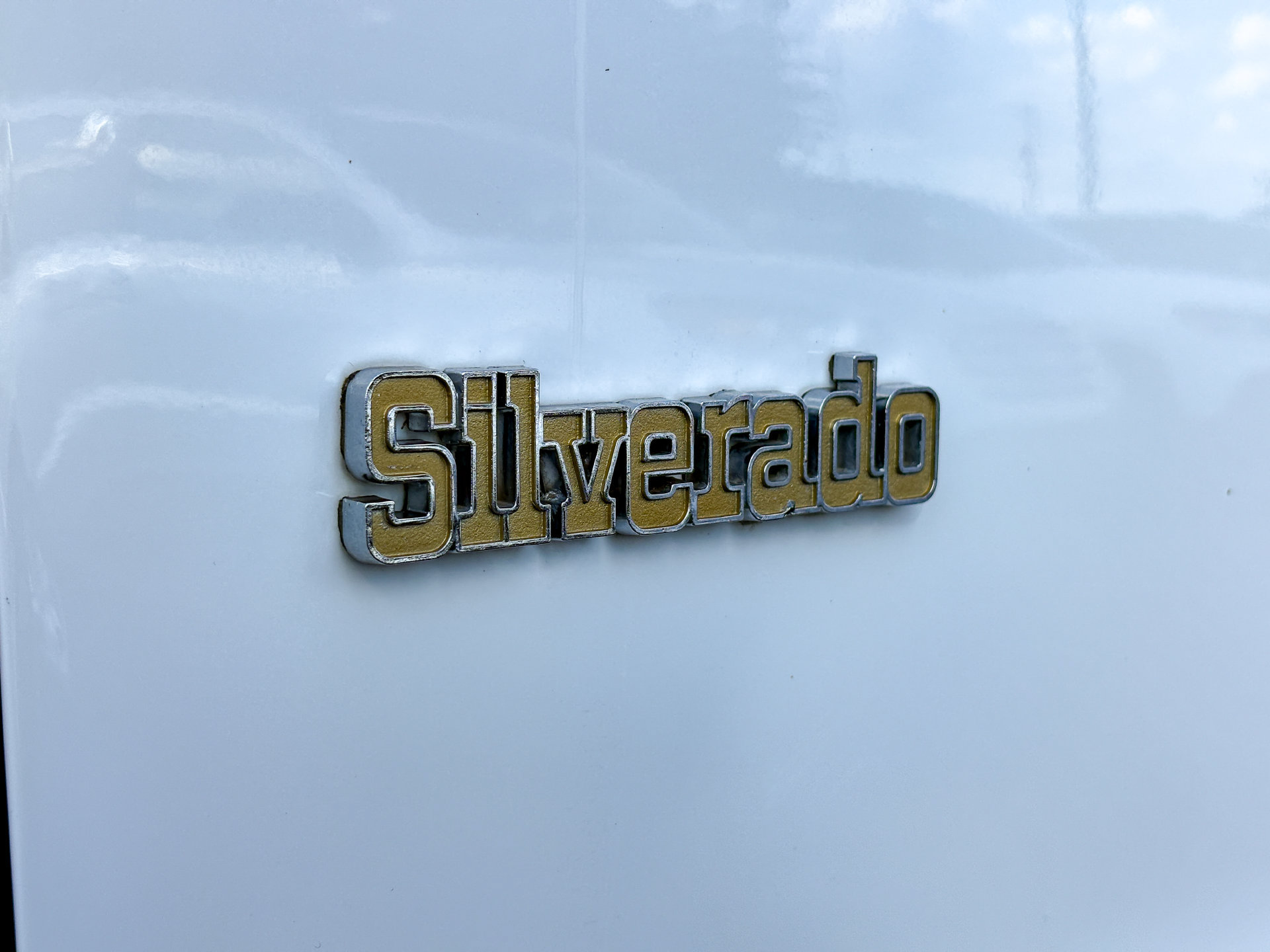 Used 2018 Chevrolet Silverado 1500 LT w/ LT Convenience Package AWD/4WD image 8
