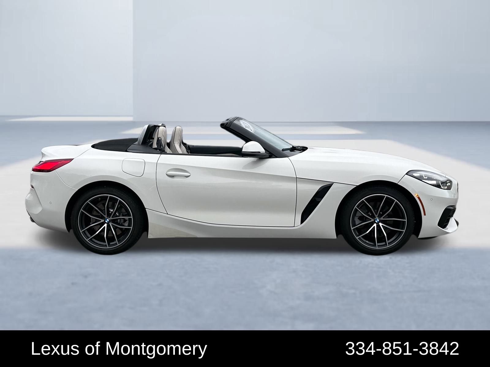 Used 2020 BMW Z4 sDrive30i w/ Convenience Package image 21