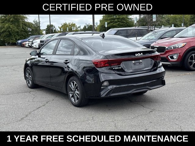 Used 2023 Kia Forte LXS w/ LXS Technology Package FWD image 4