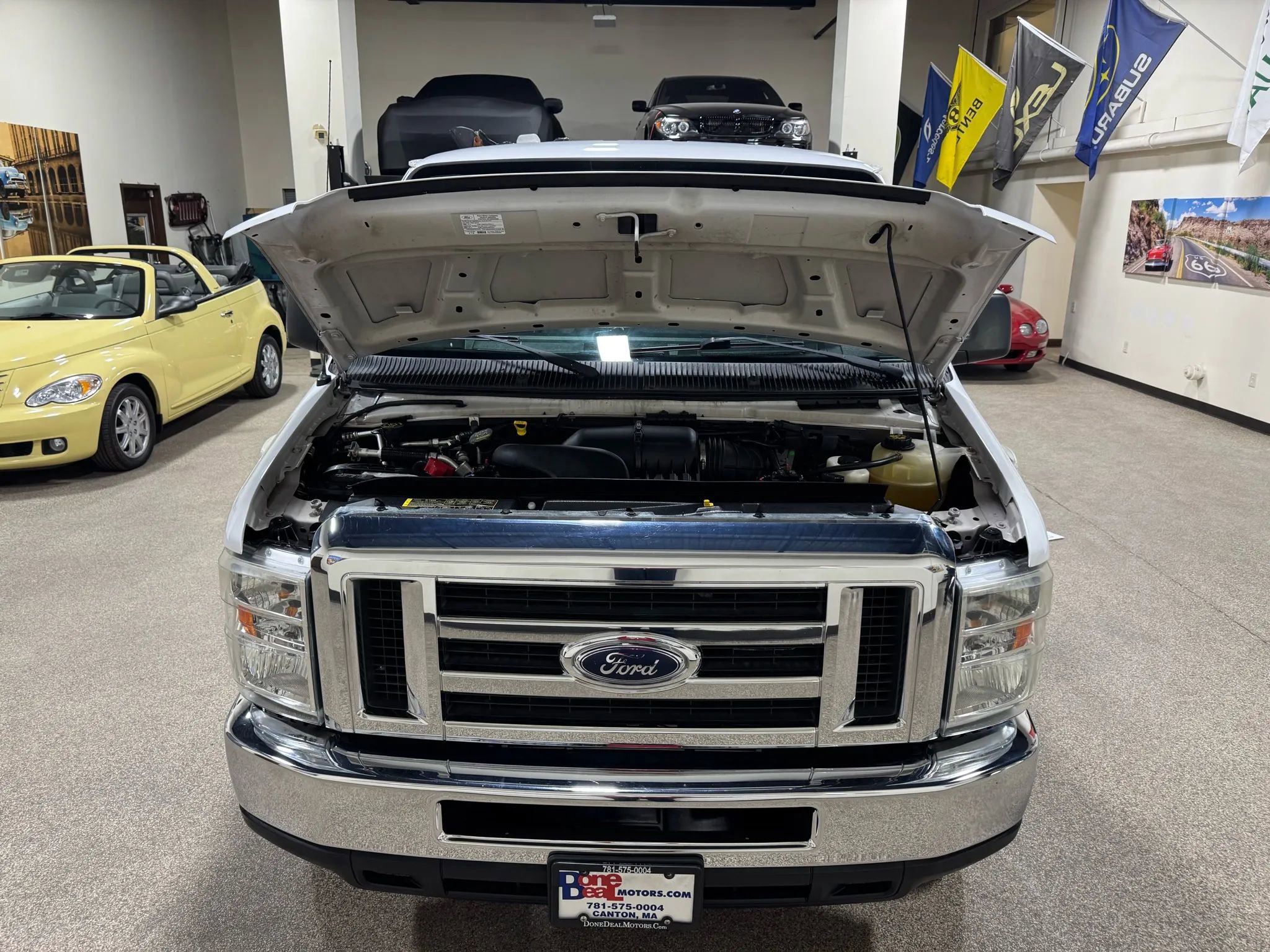 Used 2012 Ford E-350 and Econoline 350 Extended Super Duty w/ PWR Group image 62