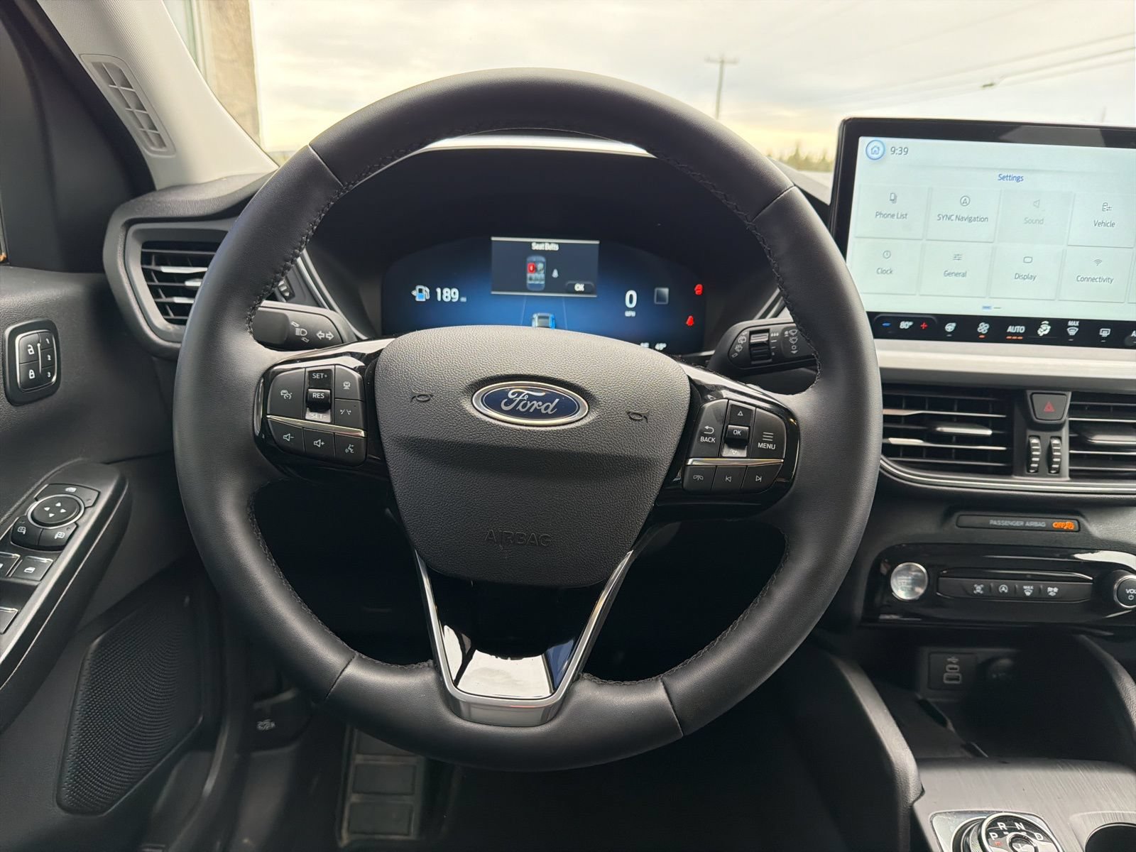 Used 2025 Ford Escape Platinum AWD/4WD image 12