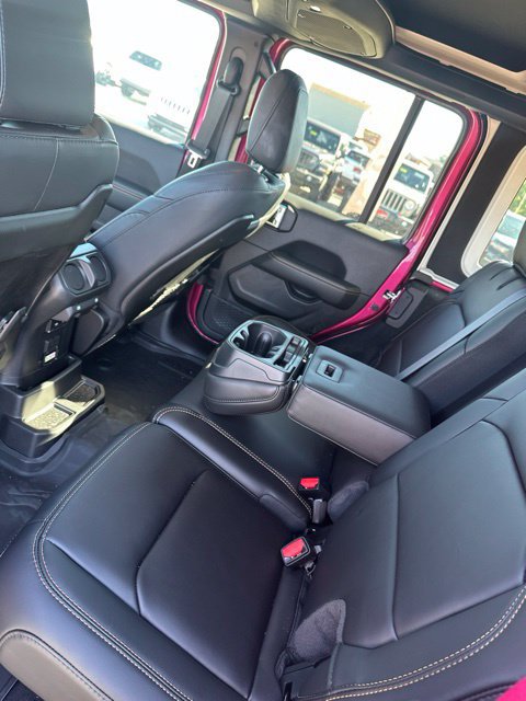 New 2024 Jeep Wrangler Unlimited Rubicon 392 AWD/4WD image 22