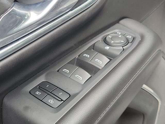 Used 2024 Chevrolet Tahoe LT RWD image 20
