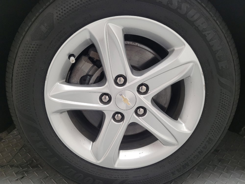 Used 2023 Chevrolet Malibu LS FWD image 31