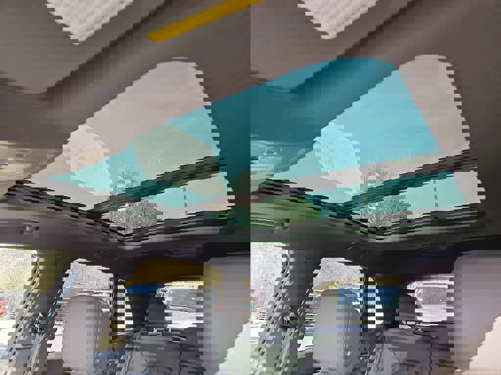 Used 2024 Audi Q3 2.0T Premium image 13