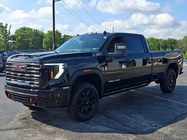 New 2026 GMC Sierra 2500 AT4 w/ AT4 Premium Plus Package AWD/4WD image 4