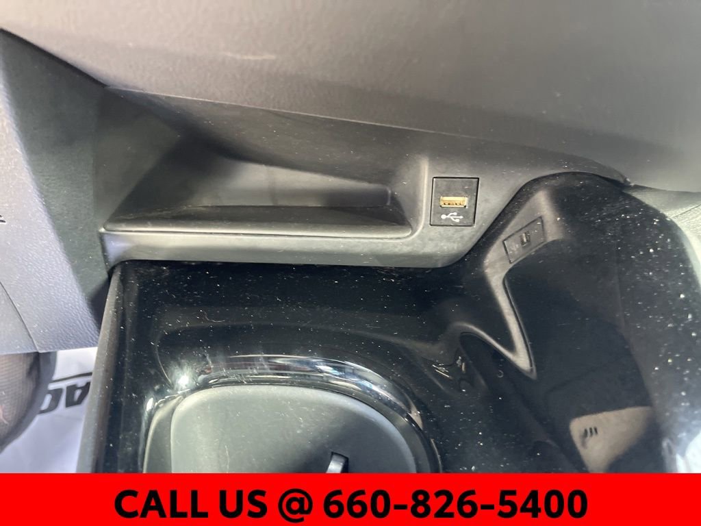 Used 2021 Toyota C-HR XLE image 26