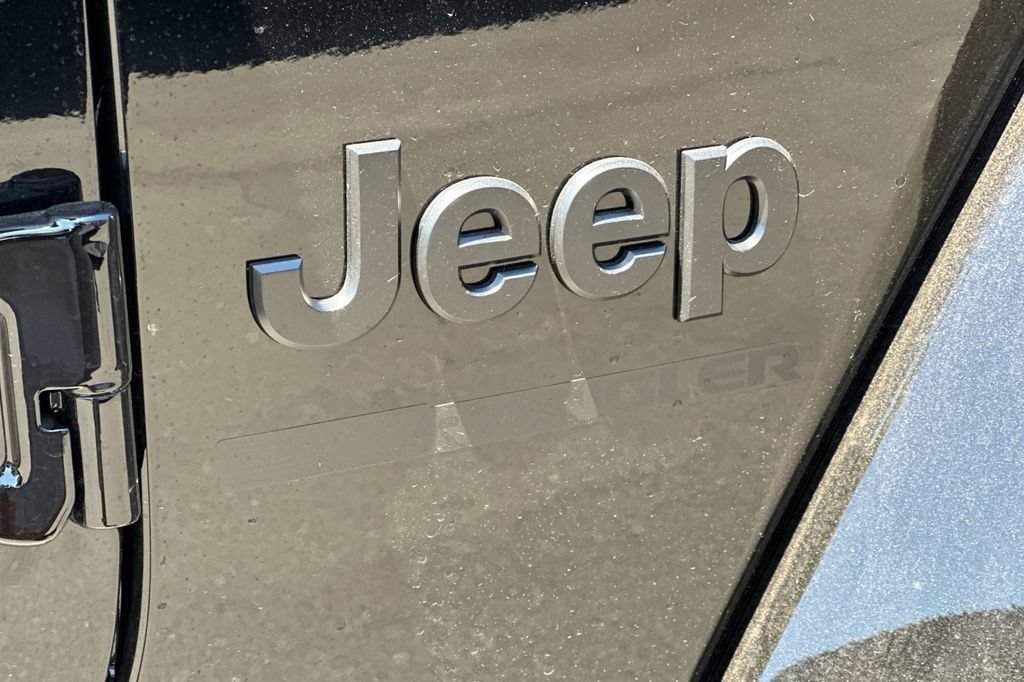 New 2026 Jeep Wrangler Unlimited Rubicon AWD/4WD image 27