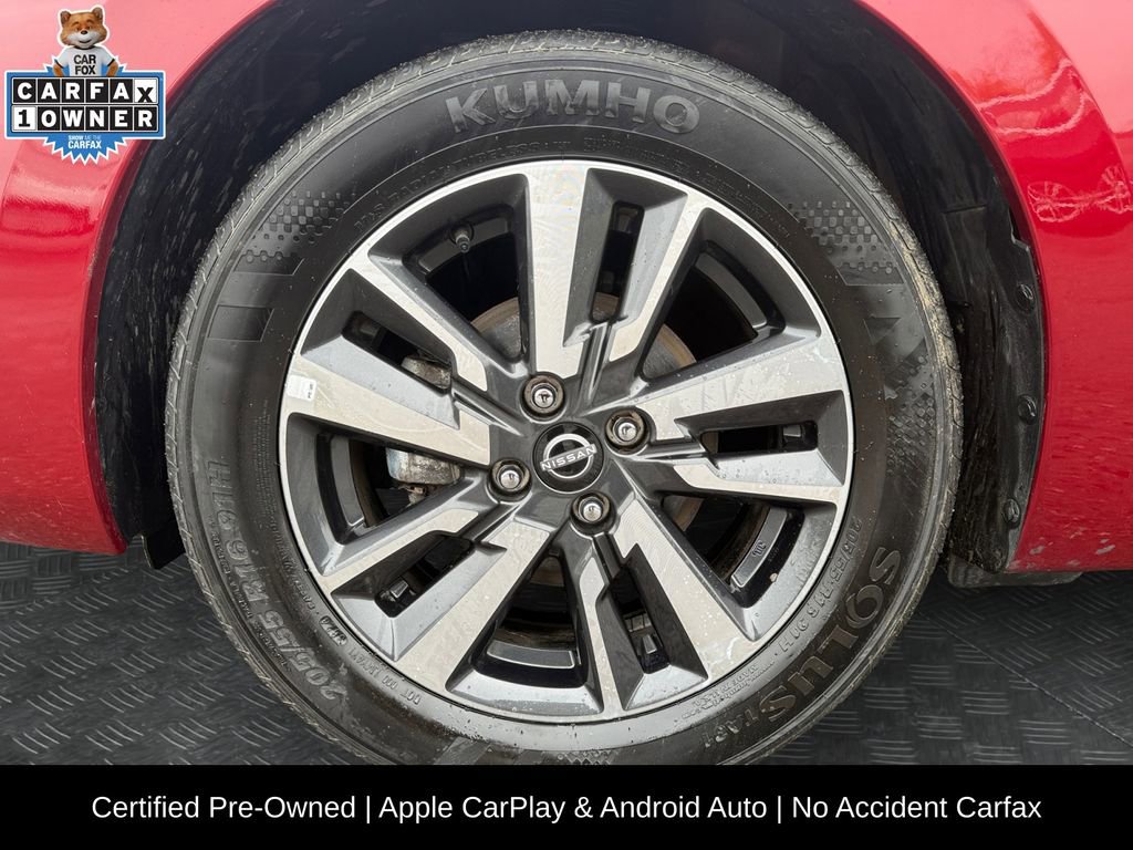 Certified 2025 Nissan Versa SV image 20